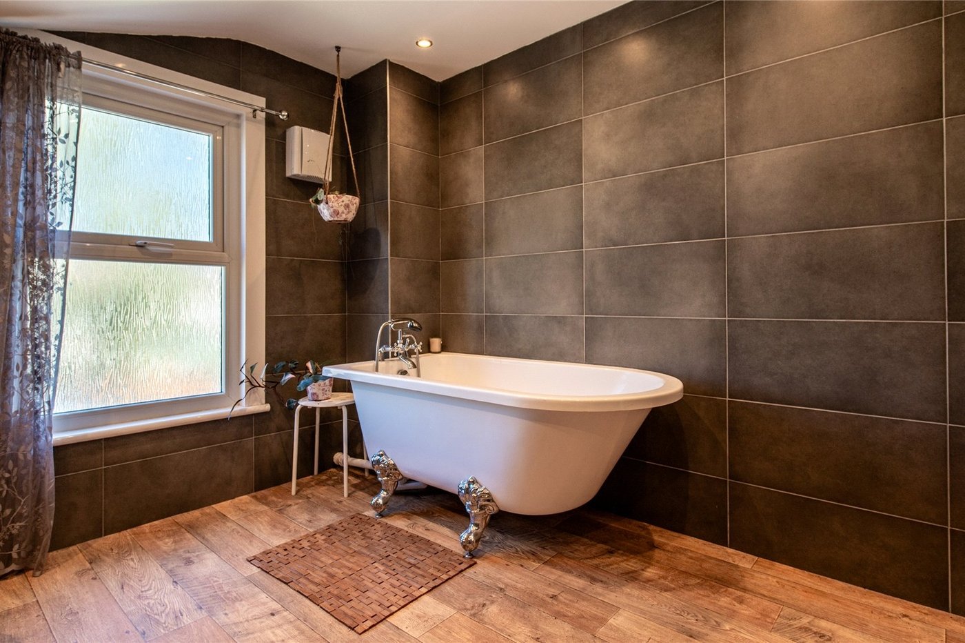 2 bedroom house for sale in Gravesend | Robinson Michael & Jackson