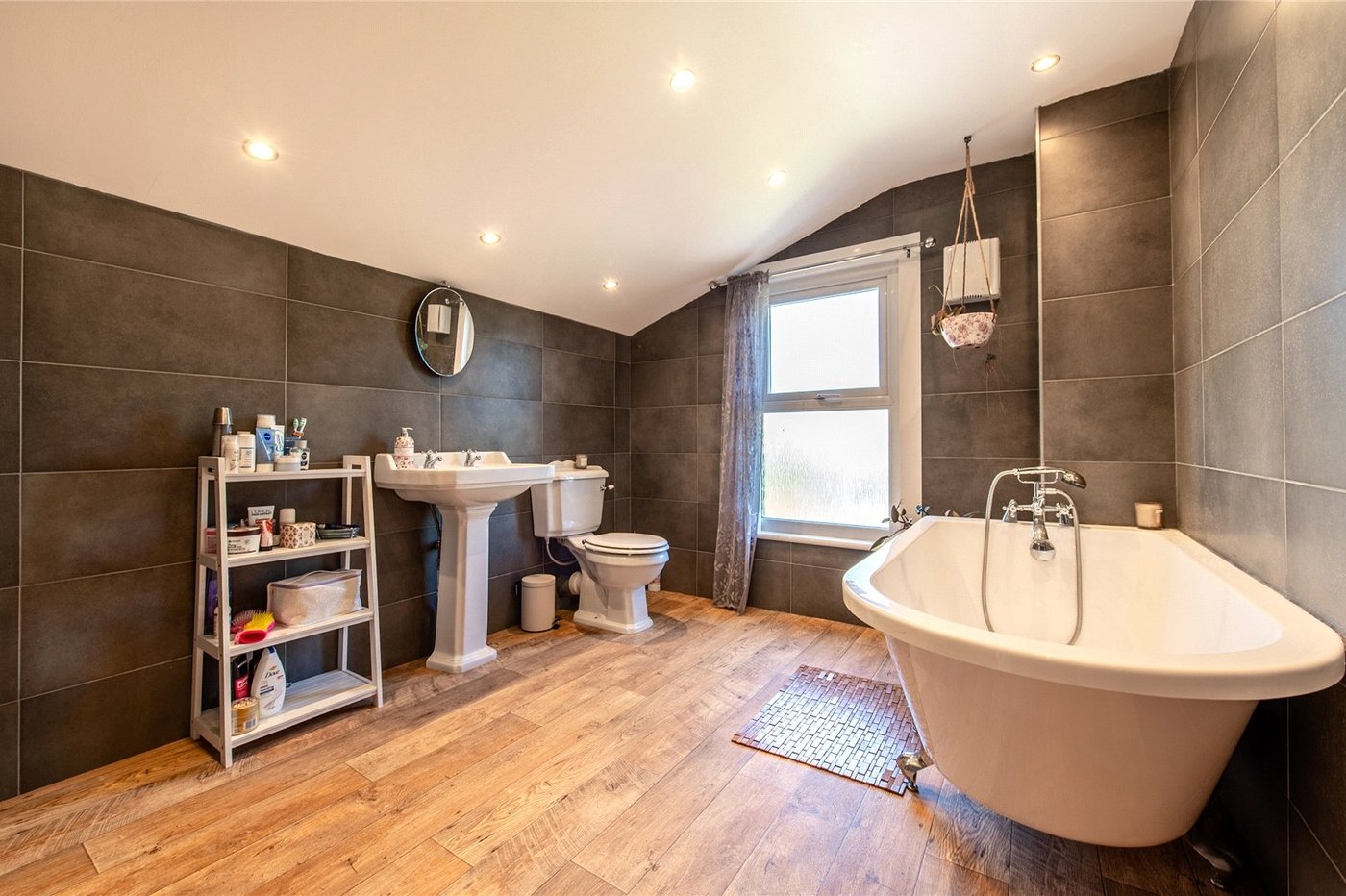 2 bedroom house for sale in Gravesend | Robinson Michael & Jackson