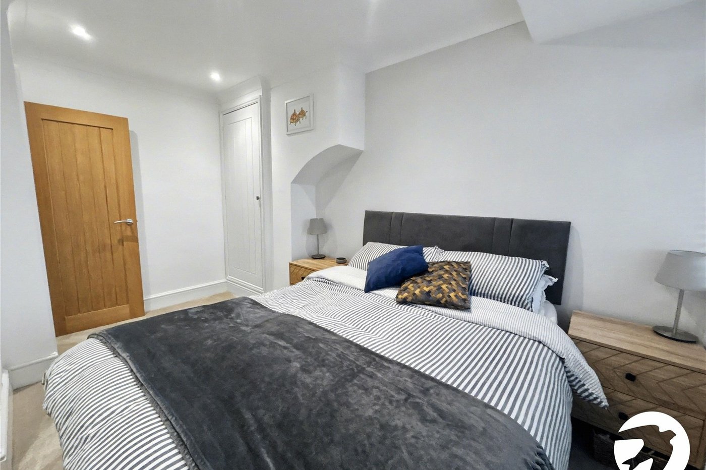 2 bedroom house for sale in Sidcup | Robinson Jackson