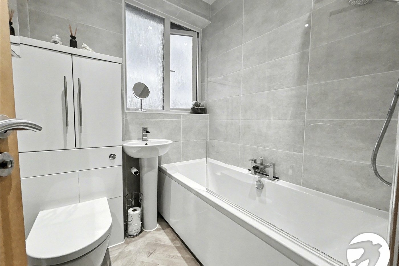 2 bedroom house for sale in Sidcup | Robinson Jackson