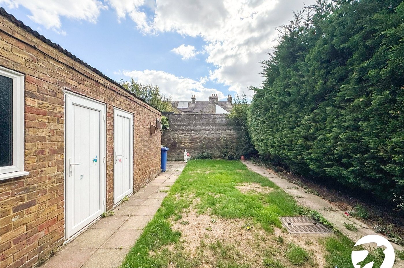 3 bedroom house for sale in Sittingbourne | Robinson Michael & Jackson