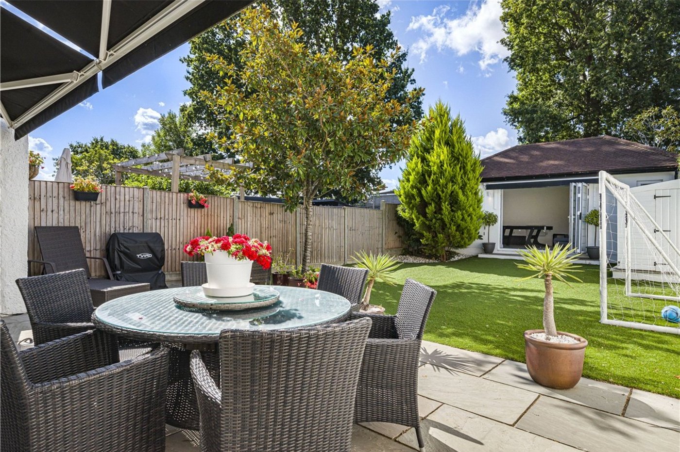 3 bedroom house for sale in Orpington | Robinson Jackson