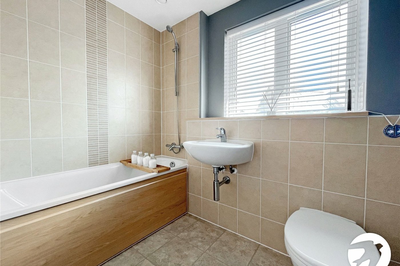 2 bedroom property for sale in Snodland | Robinson Michael & Jackson