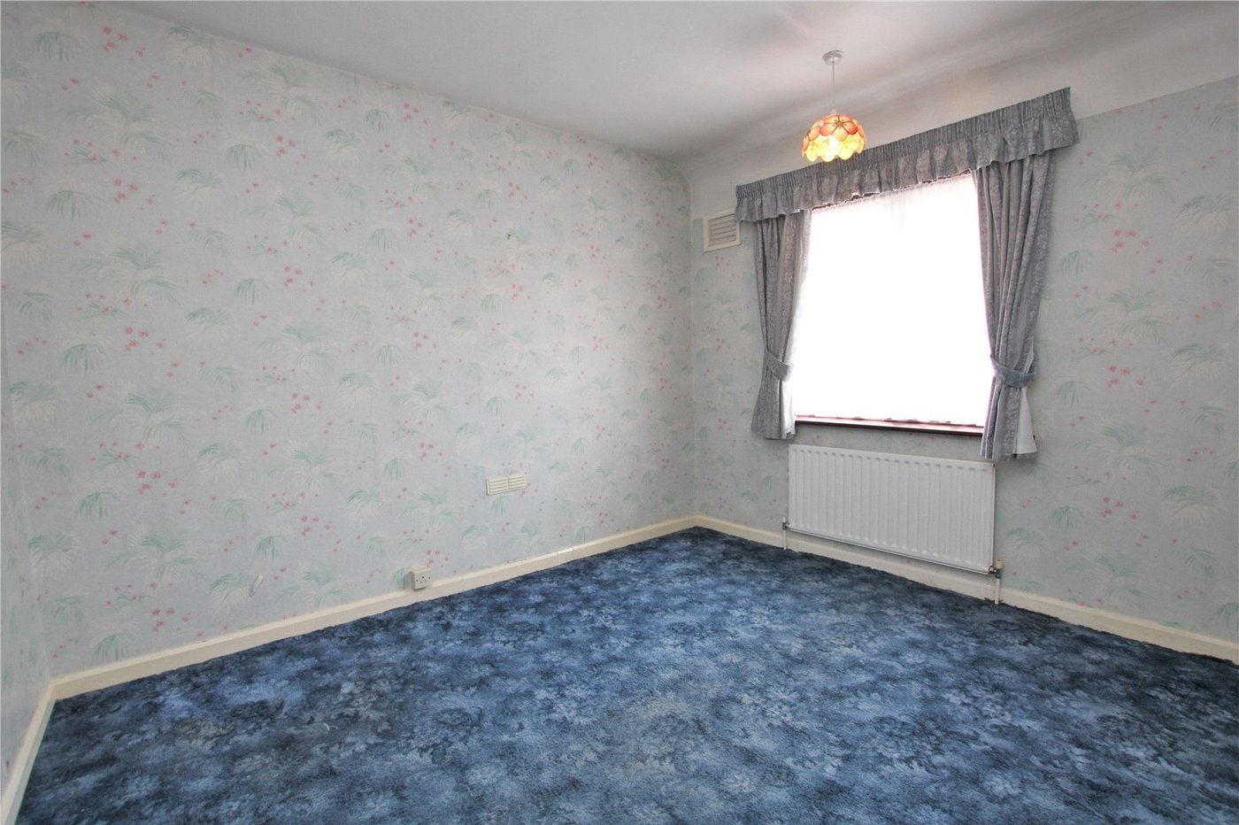 2 bedroom house for sale in Mottingham | Robinson Jackson