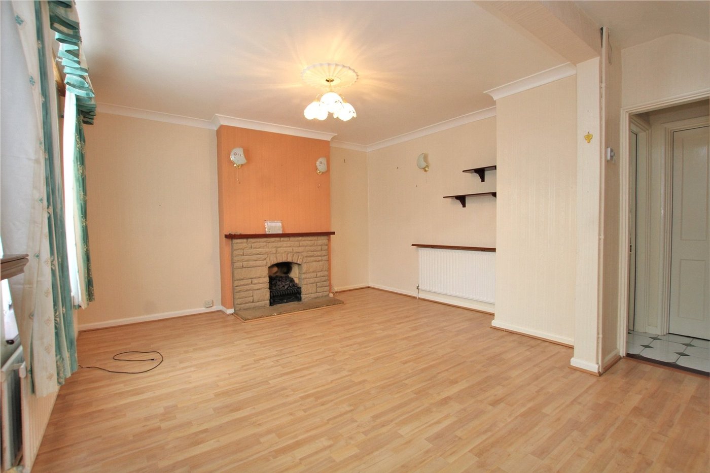 2 bedroom house for sale in Mottingham | Robinson Jackson