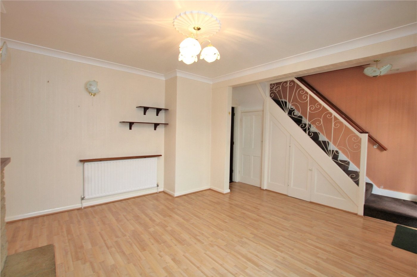 2 bedroom house for sale in Mottingham | Robinson Jackson
