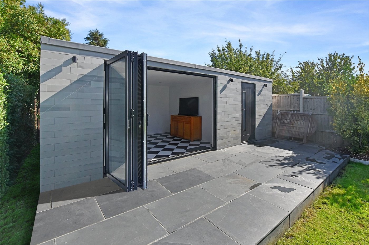 3 bedroom house for sale in Bexleyheath | Robinson Jackson