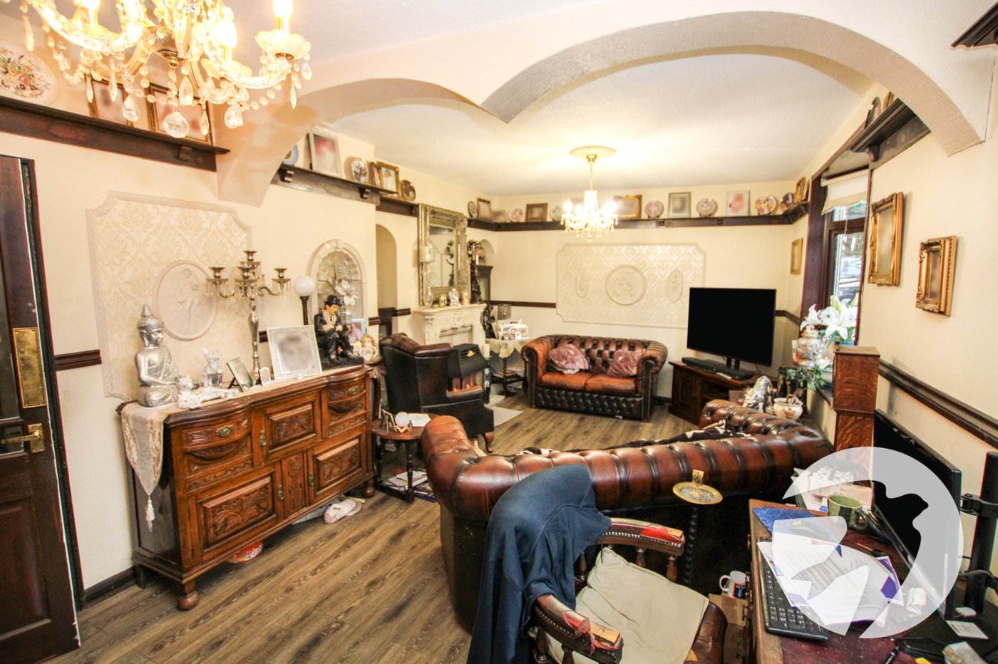 3 bedroom house for sale in London | Robinson Jackson