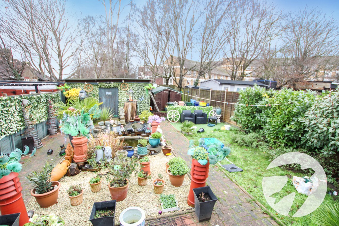 3 bedroom house for sale in London | Robinson Jackson