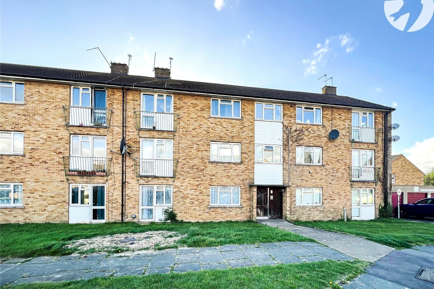 2 bedroom property for sale in Dartford | Robinson Jackson