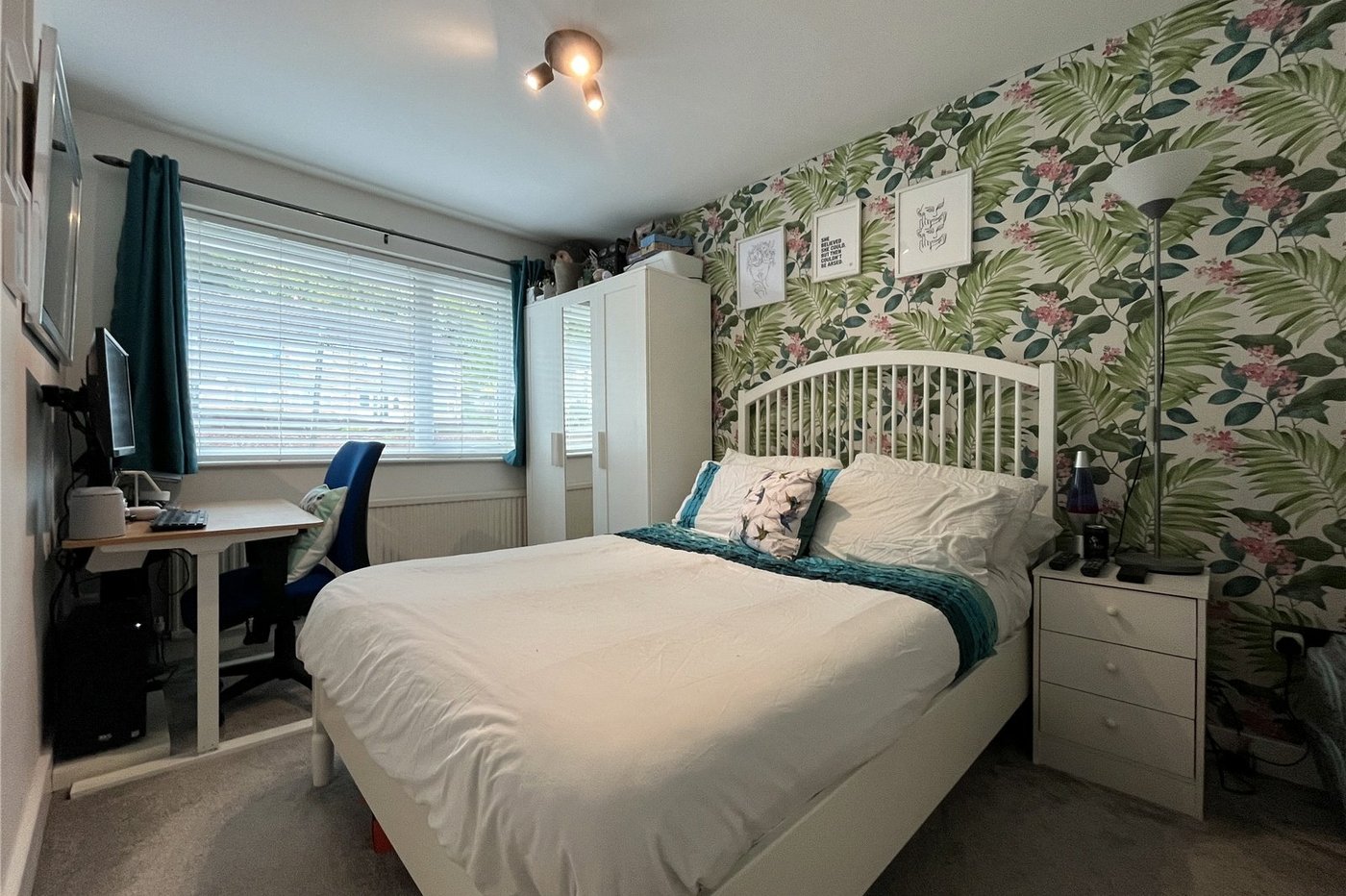 3 bedroom house for sale in Walderslade | Robinson Michael & Jackson