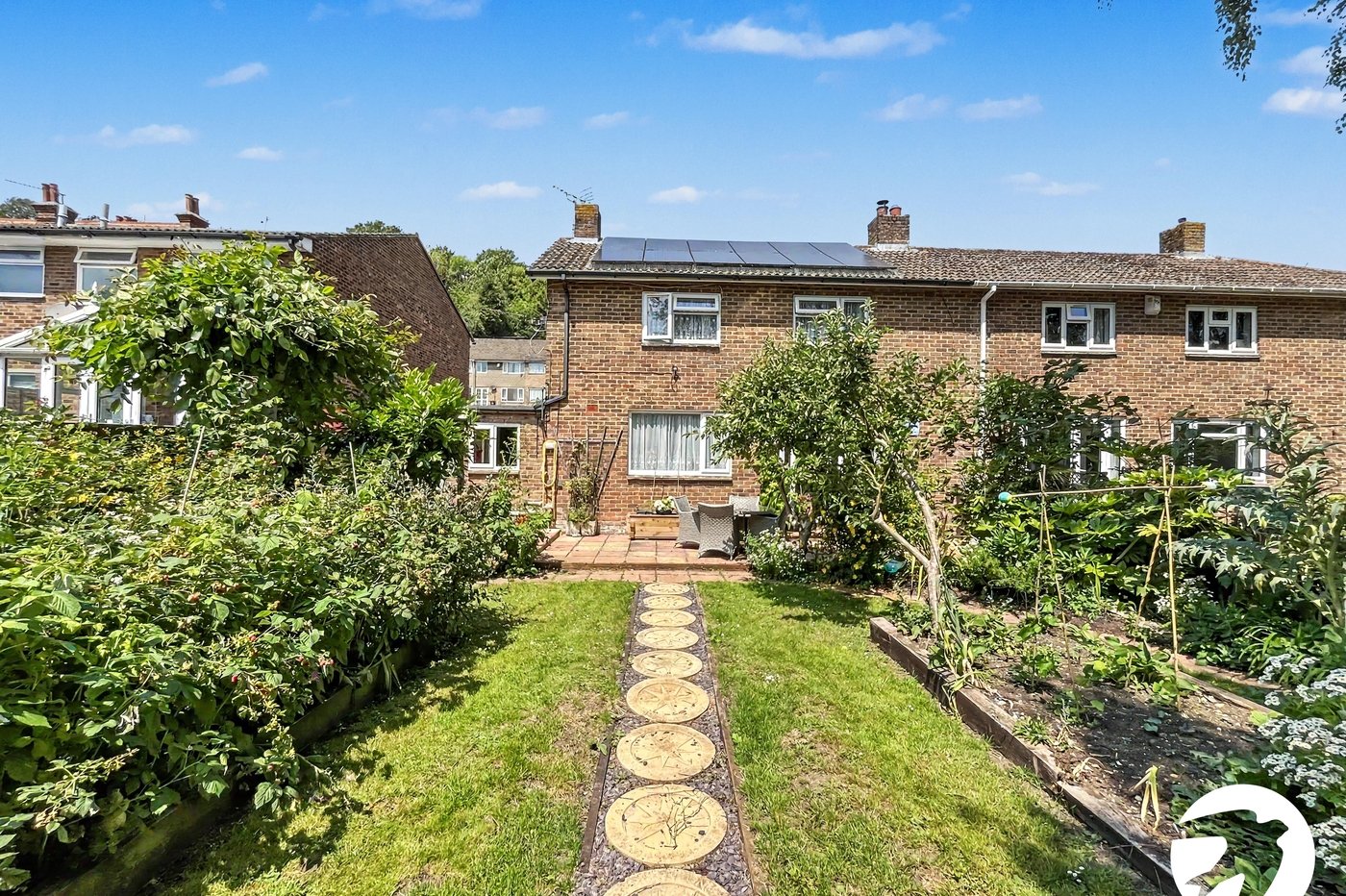 3 bedroom house for sale in Walderslade | Robinson Michael & Jackson