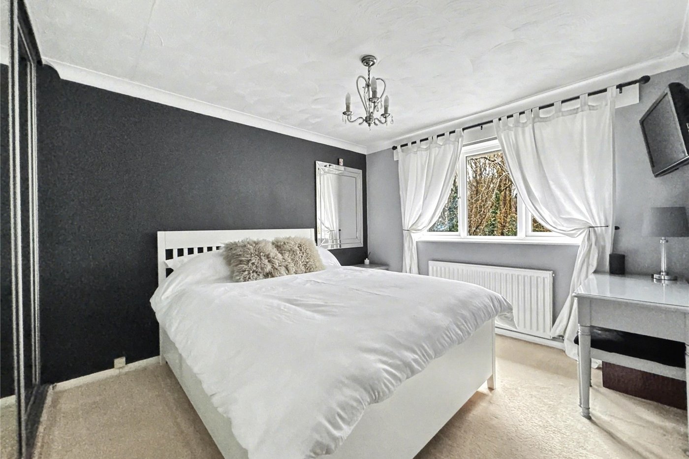 3 bedroom house for sale in Wigmore | Robinson Michael & Jackson