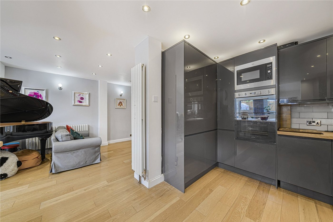 4 bedroom house for sale in Dartford | Robinson Jackson