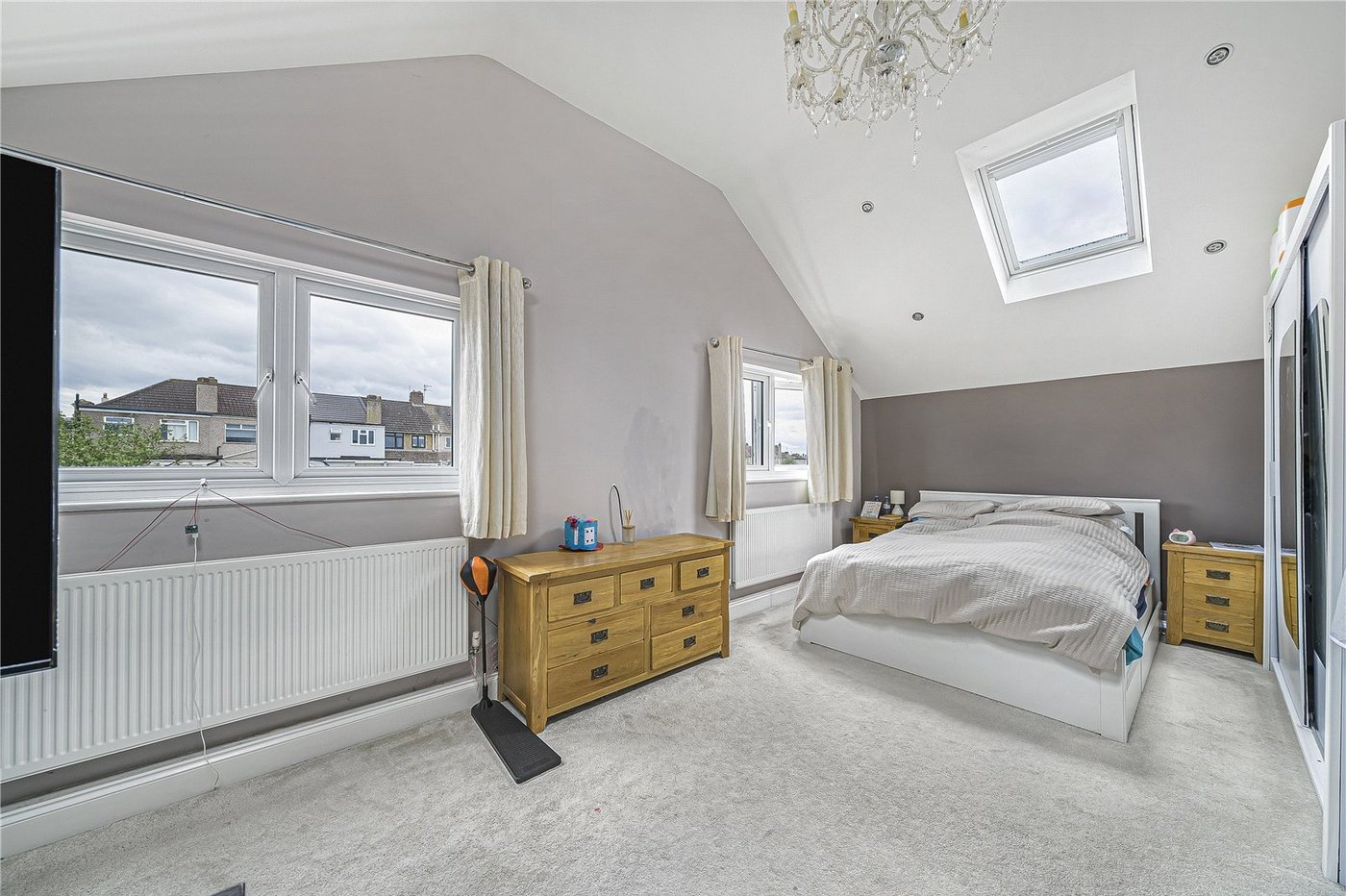 4 bedroom house for sale in Dartford | Robinson Jackson