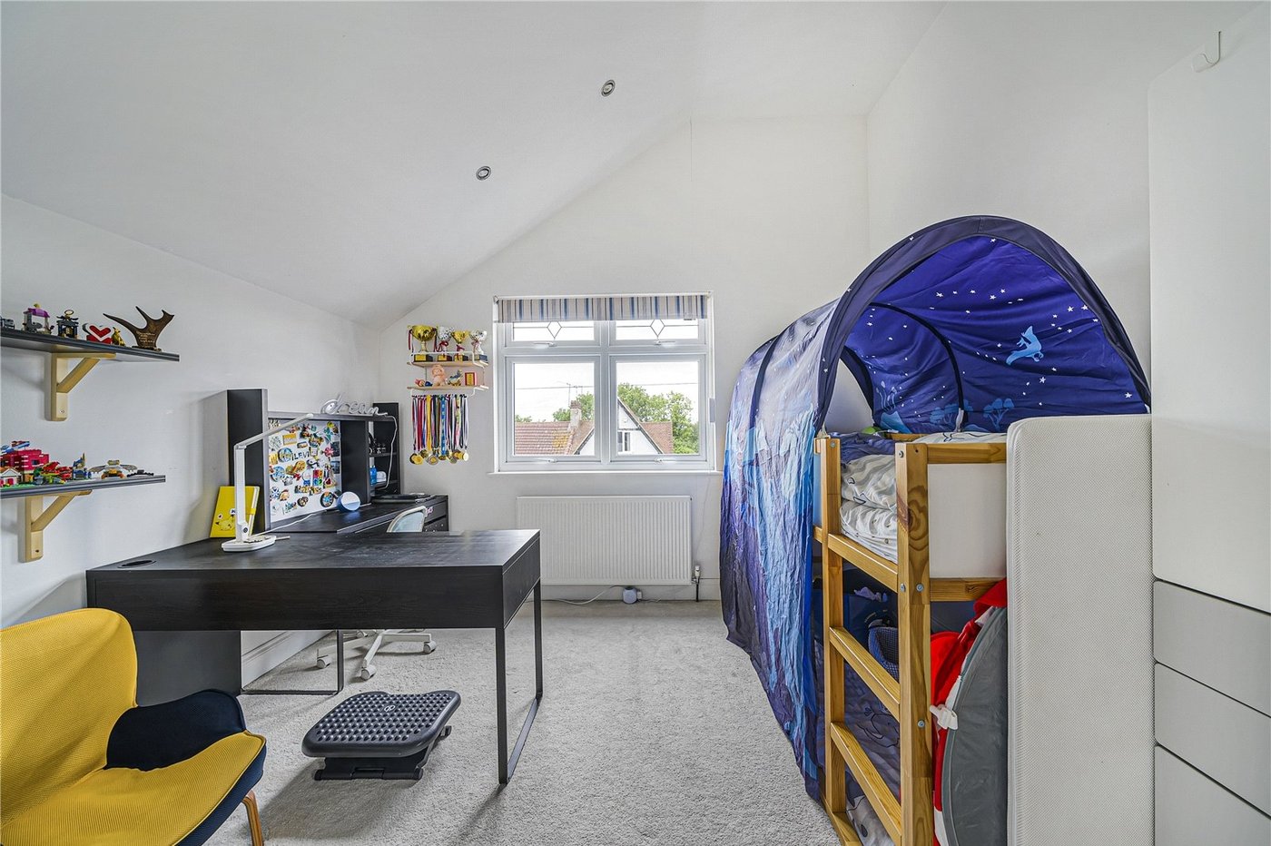 4 bedroom house for sale in Dartford | Robinson Jackson