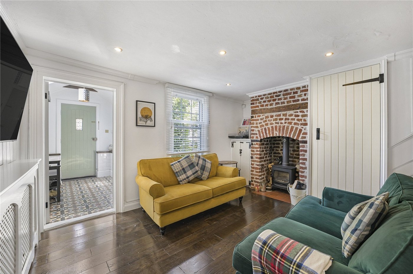 2 bedroom house for sale in Dartford | Robinson Jackson