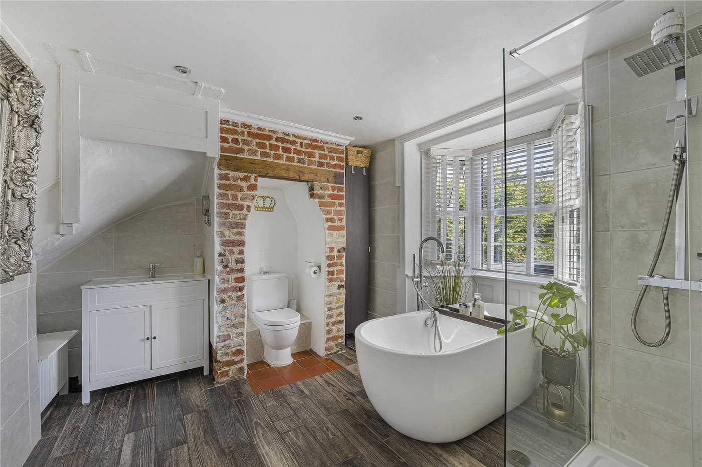 2 bedroom house for sale in Dartford | Robinson Jackson