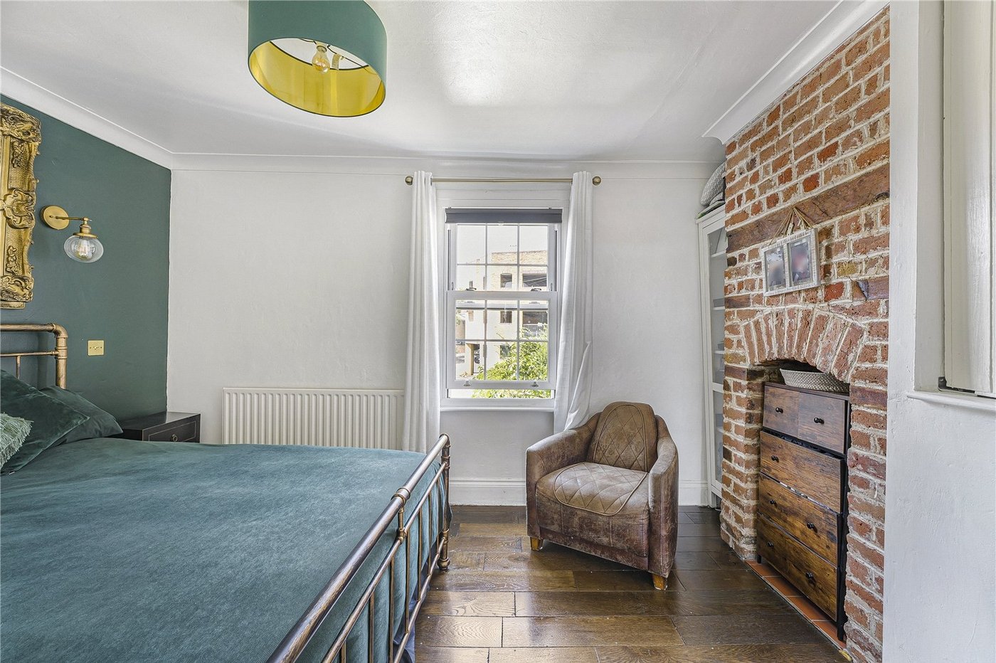 2 bedroom house for sale in Dartford | Robinson Jackson