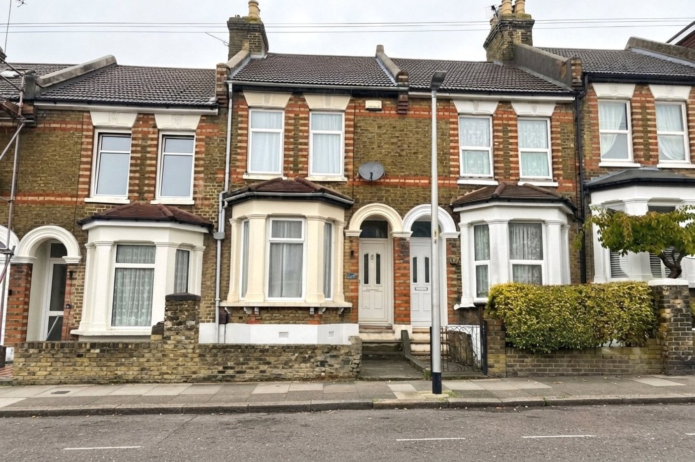 3 bedroom house for sale in Frindsbury | Robinson Michael & Jackson