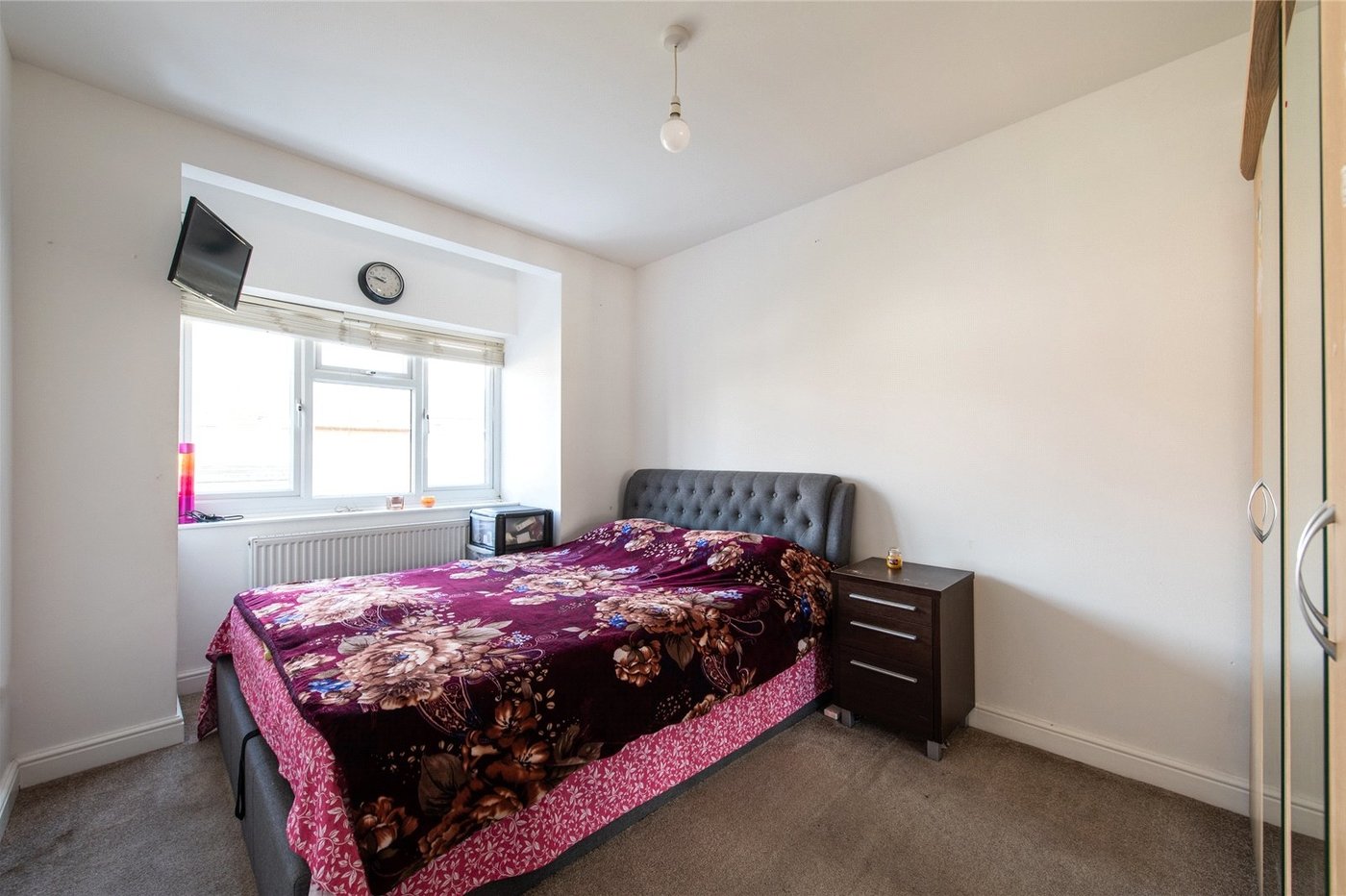 house for sale in Gravesend, Kent, DA12 Robinson Michael & Jackson