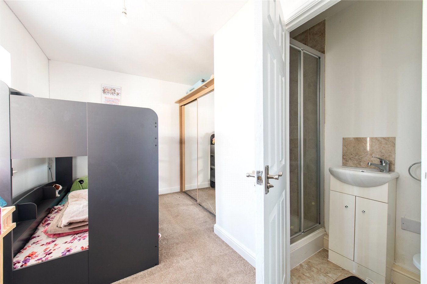 house for sale in Gravesend, Kent, DA12 Robinson Michael & Jackson