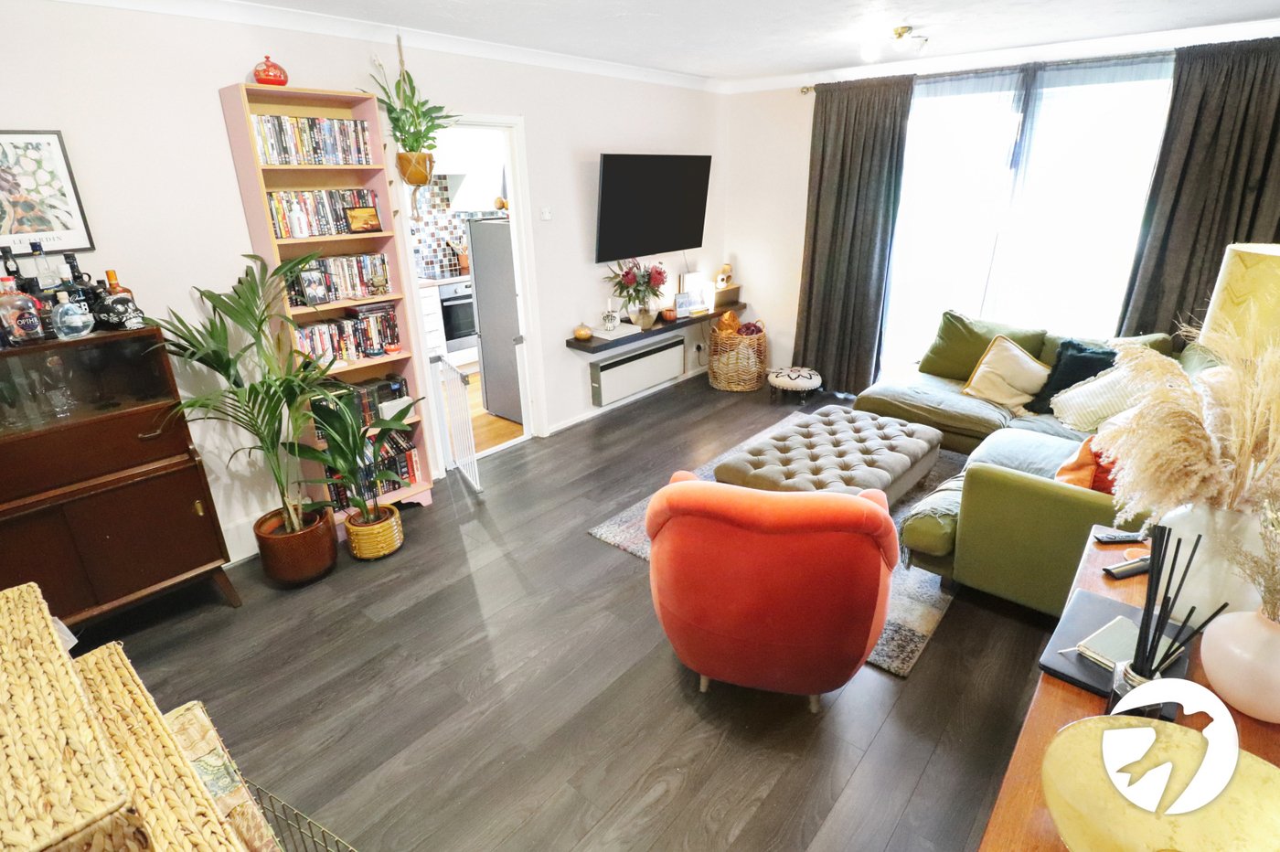 1 bedroom property for sale in Essenden Road | Robinson Jackson