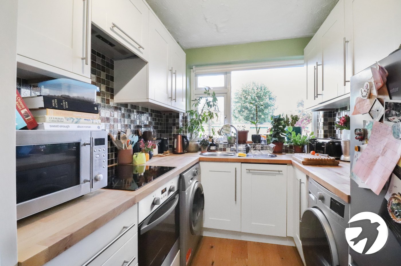 1 bedroom property for sale in Essenden Road | Robinson Jackson