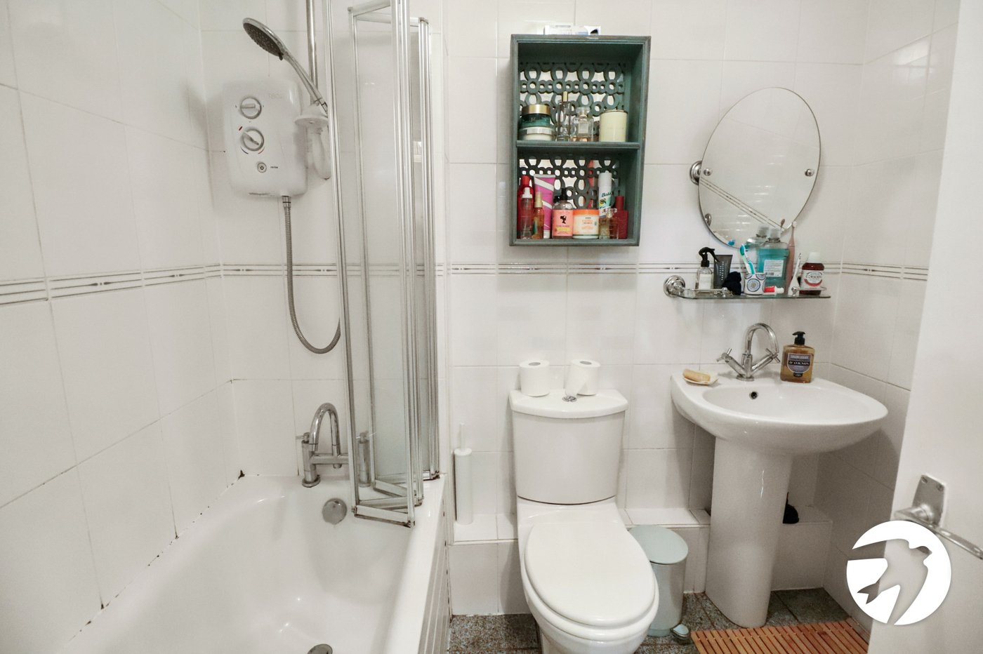 1 bedroom property for sale in Essenden Road | Robinson Jackson