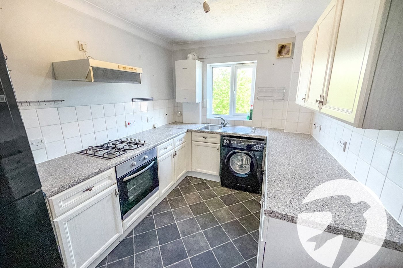 2 bedroom property for sale in London | Robinson Jackson
