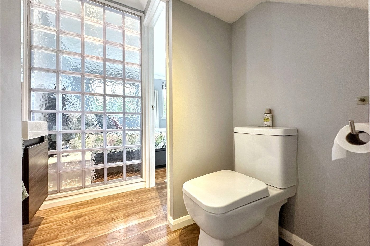 3 bedroom house for sale in Rainham | Robinson Michael & Jackson