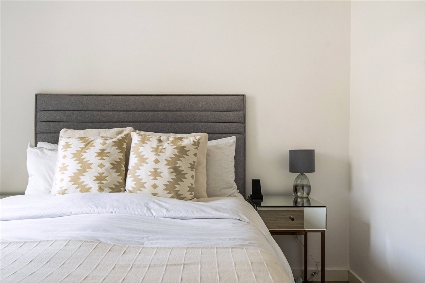 2 bedroom property for sale in Sydenham | Robinson Jackson