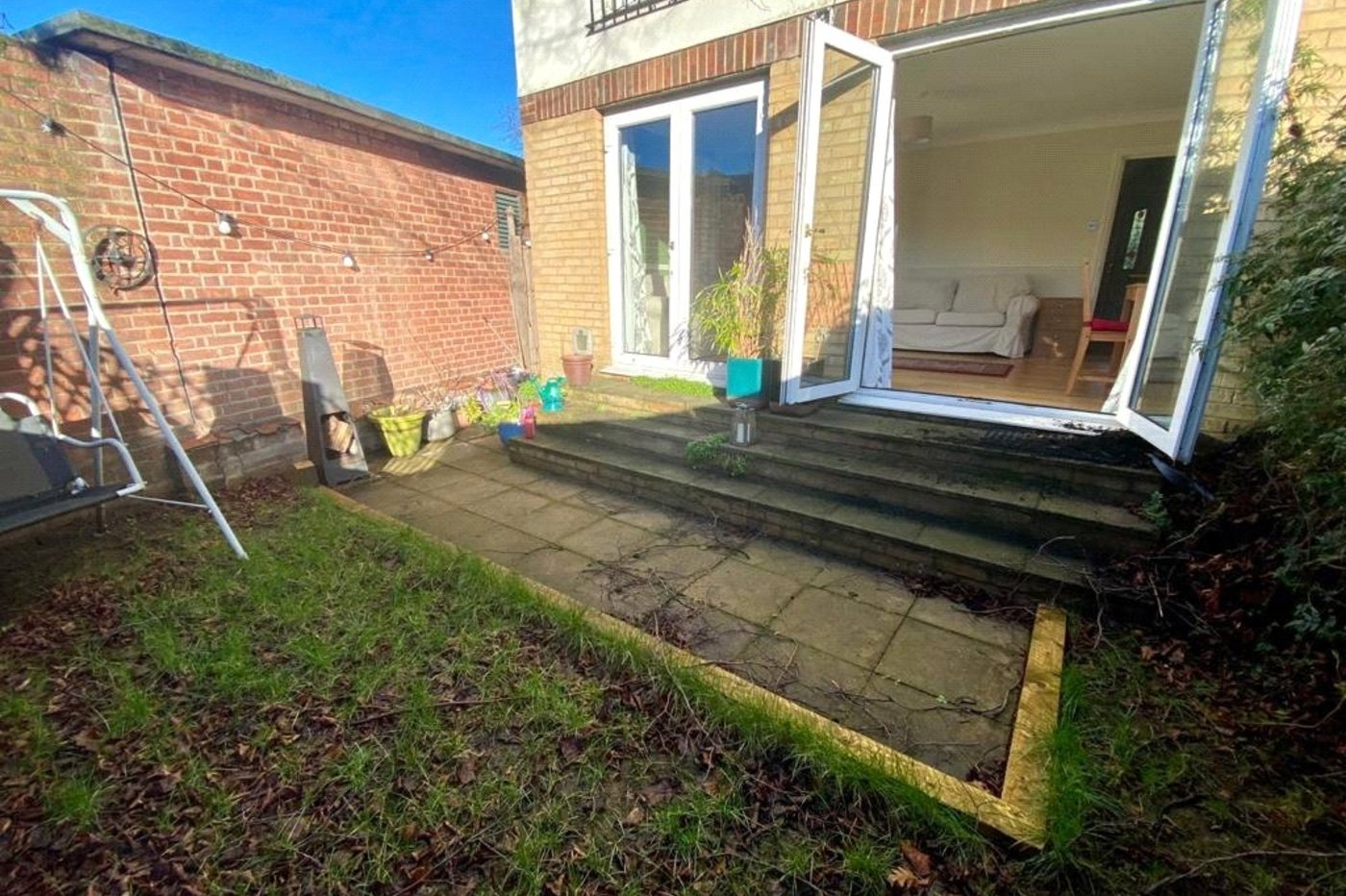 2 bedroom property for sale in Marischal Road | Robinson Jackson