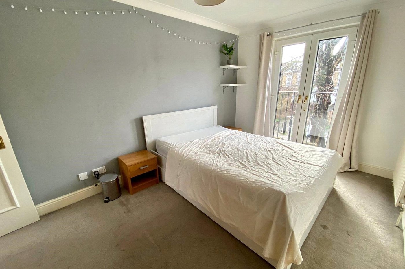 2 bedroom property for sale in Marischal Road | Robinson Jackson