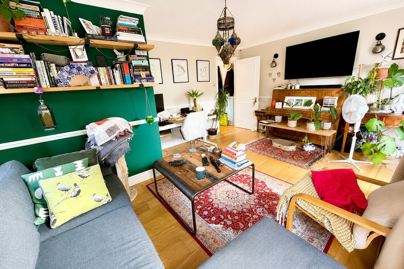 2 bedroom property for sale in Marischal Road | Robinson Jackson