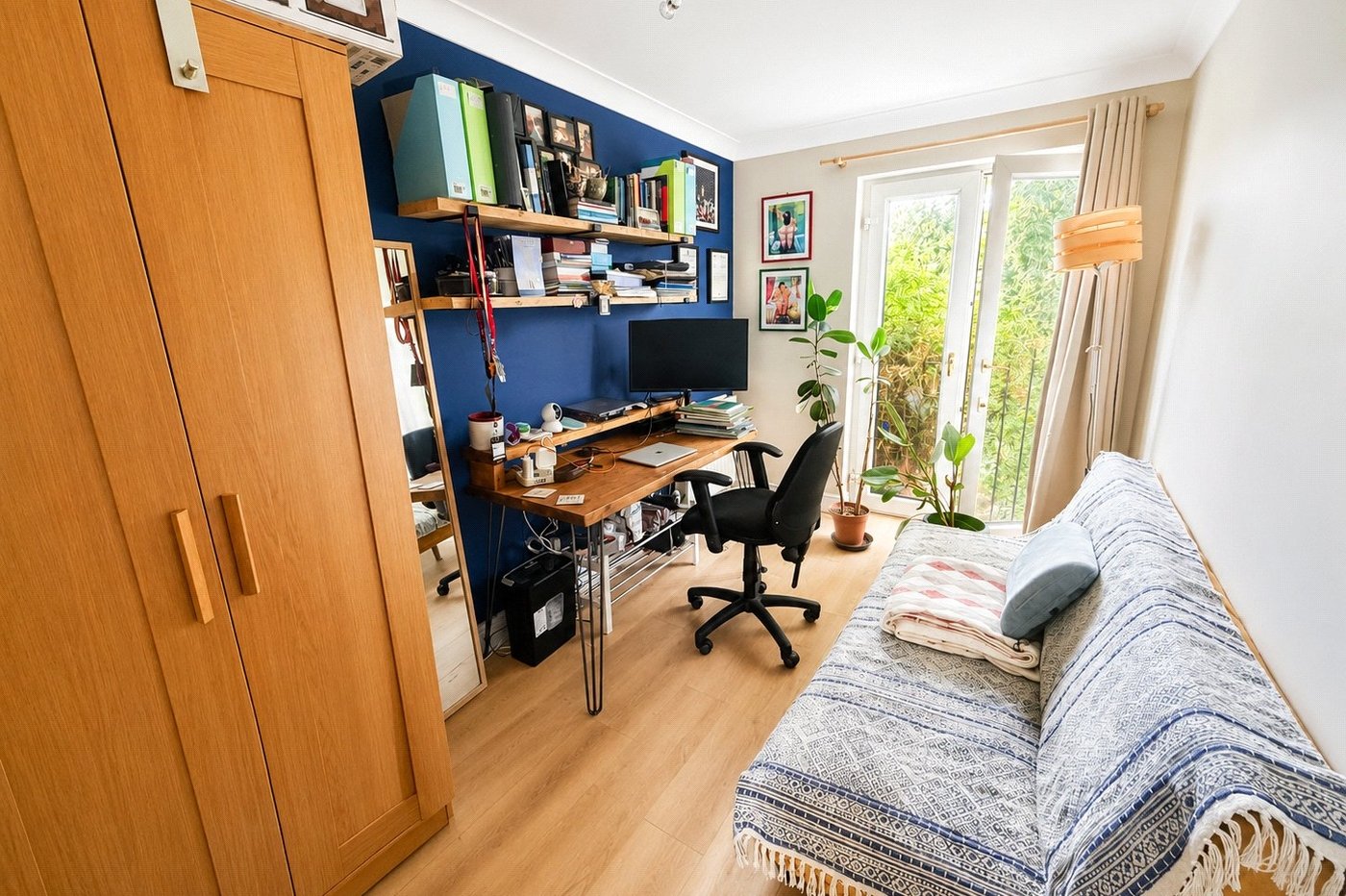 2 bedroom property for sale in Marischal Road | Robinson Jackson