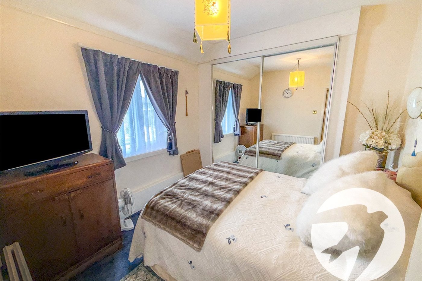 3 bedroom house for sale in London | Robinson Jackson