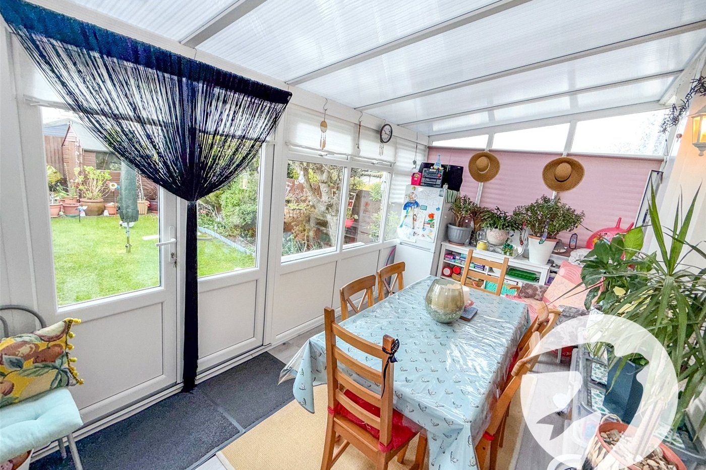 3 bedroom house for sale in London | Robinson Jackson