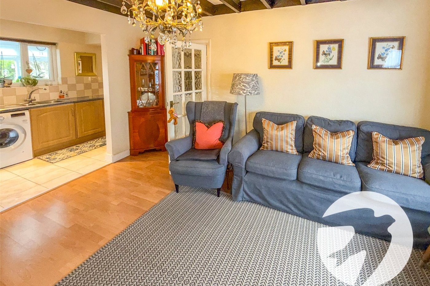 3 bedroom house for sale in London | Robinson Jackson