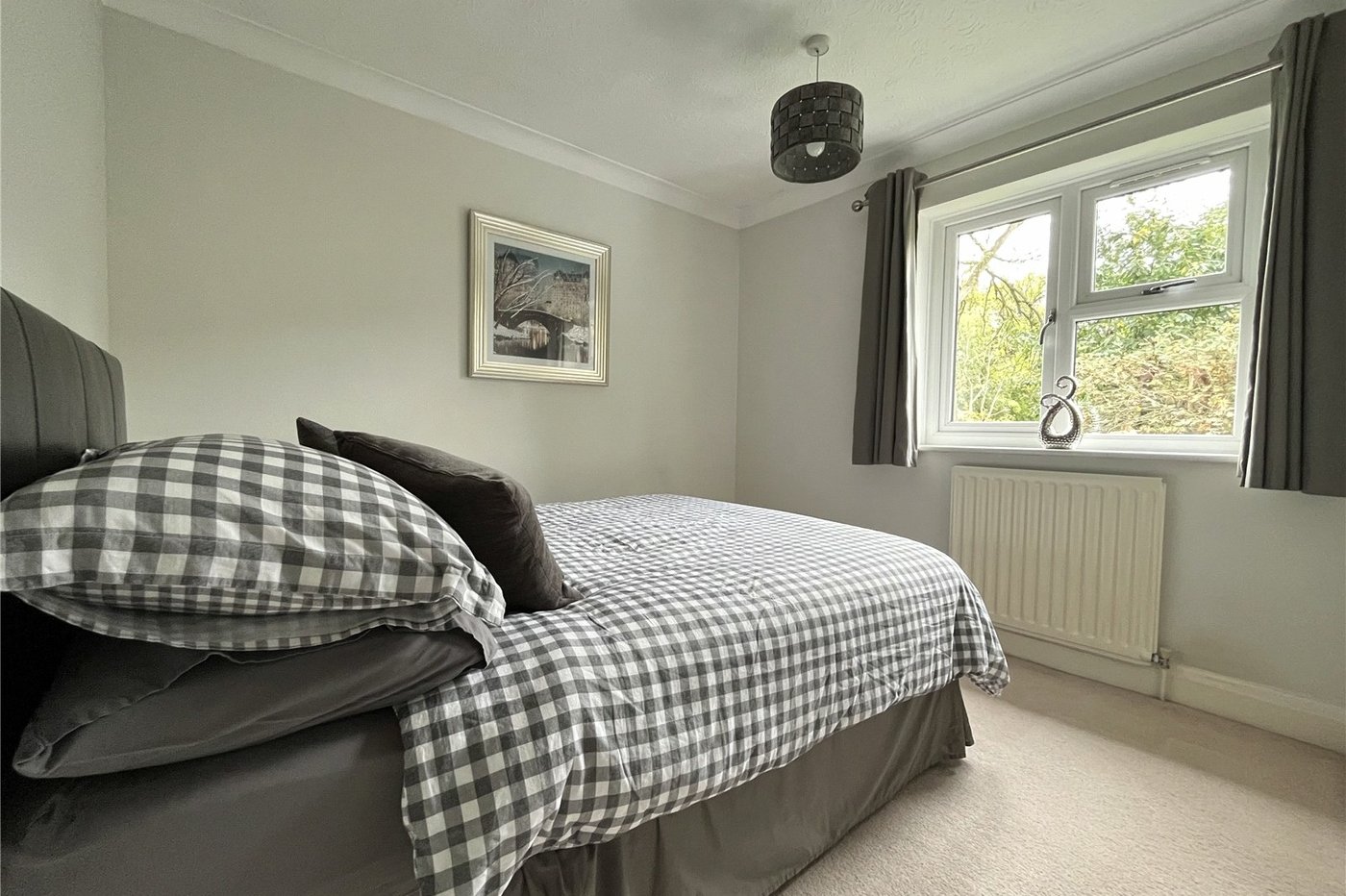 4 bedroom house for sale in Walderslade | Robinson Michael & Jackson