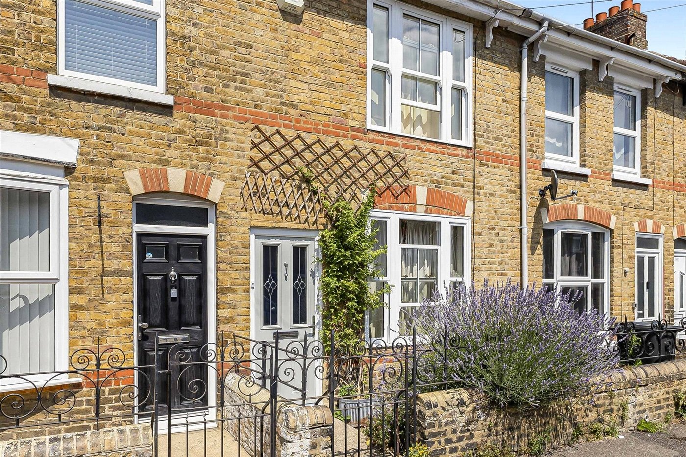 2 bedroom house for sale in Snodland | Robinson Michael & Jackson