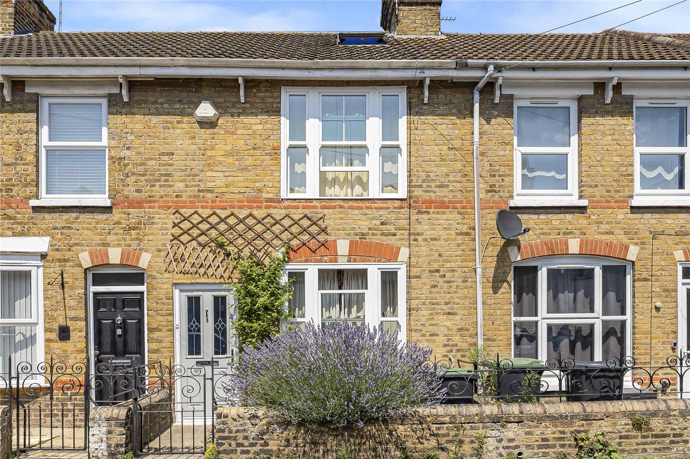 2 bedroom house for sale in Snodland | Robinson Michael & Jackson