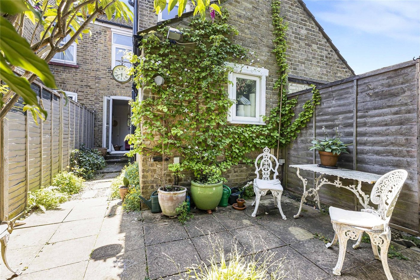 2 bedroom house for sale in Snodland | Robinson Michael & Jackson