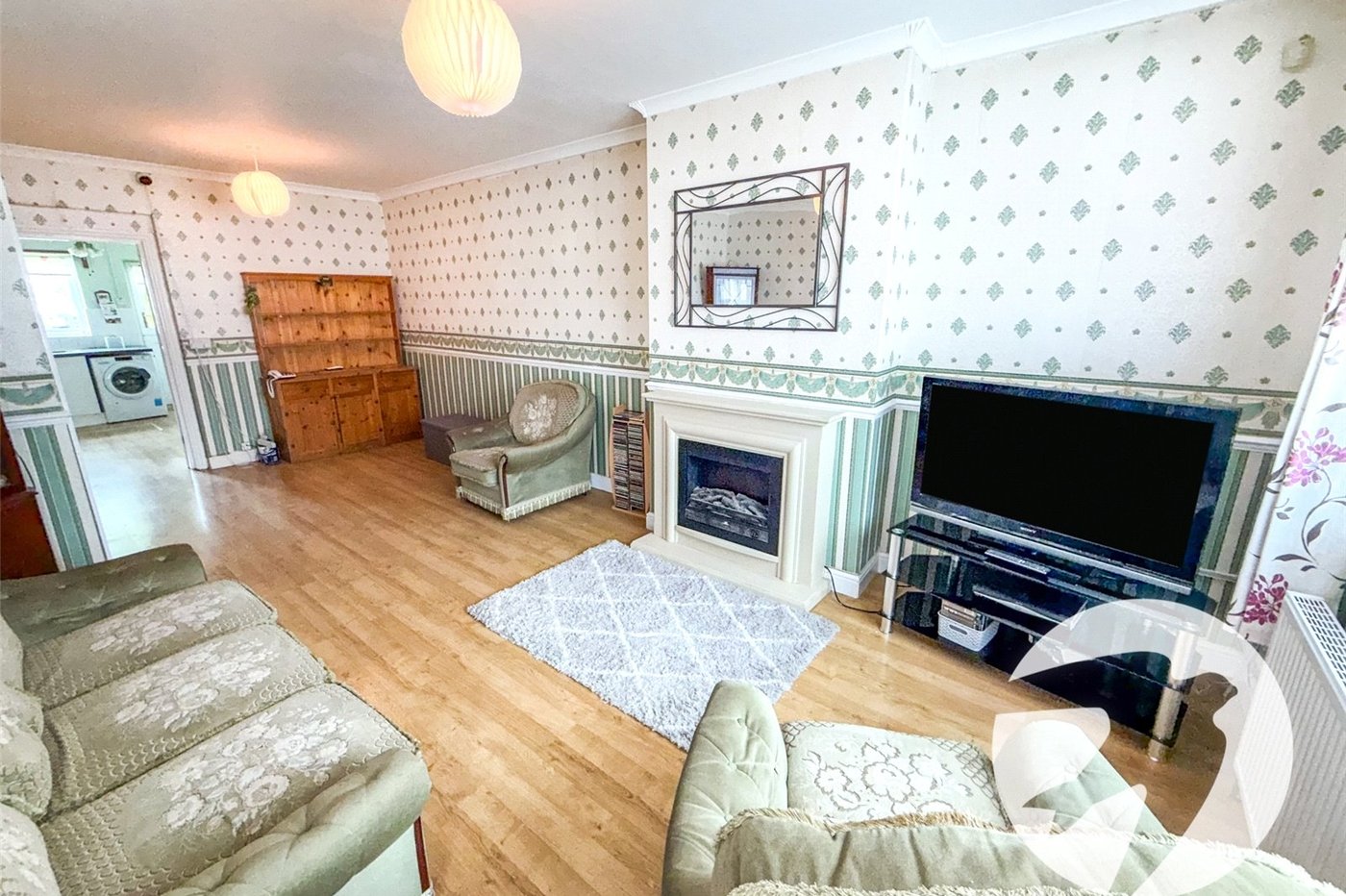 3 bedroom house for sale in London | Robinson Jackson