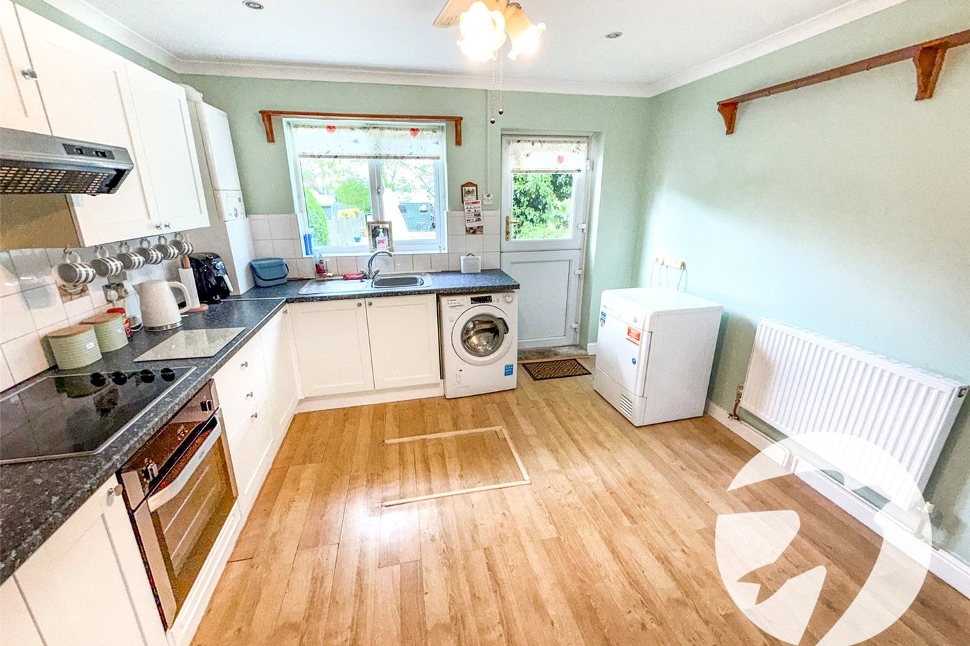 3 bedroom house for sale in London | Robinson Jackson