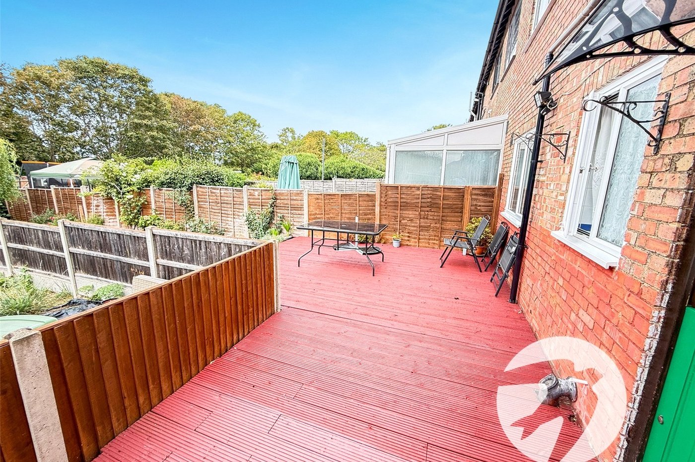 2 bedroom property for sale in London | Robinson Jackson