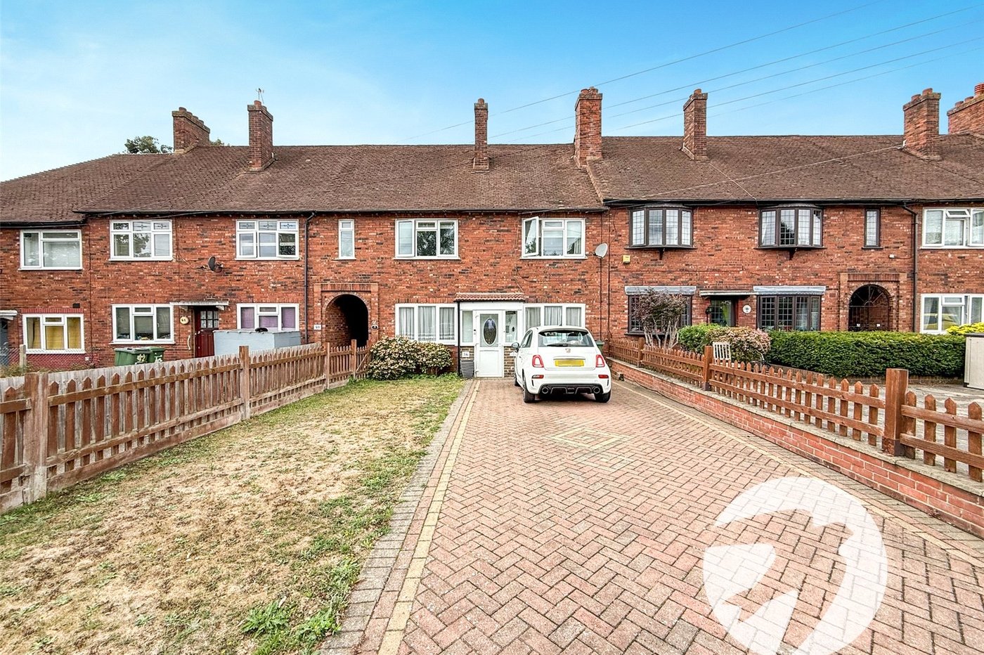 2 bedroom property for sale in London | Robinson Jackson