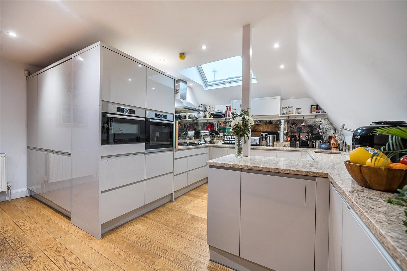 5 bedroom house for sale in Queensthorpe Road | Robinson Jackson