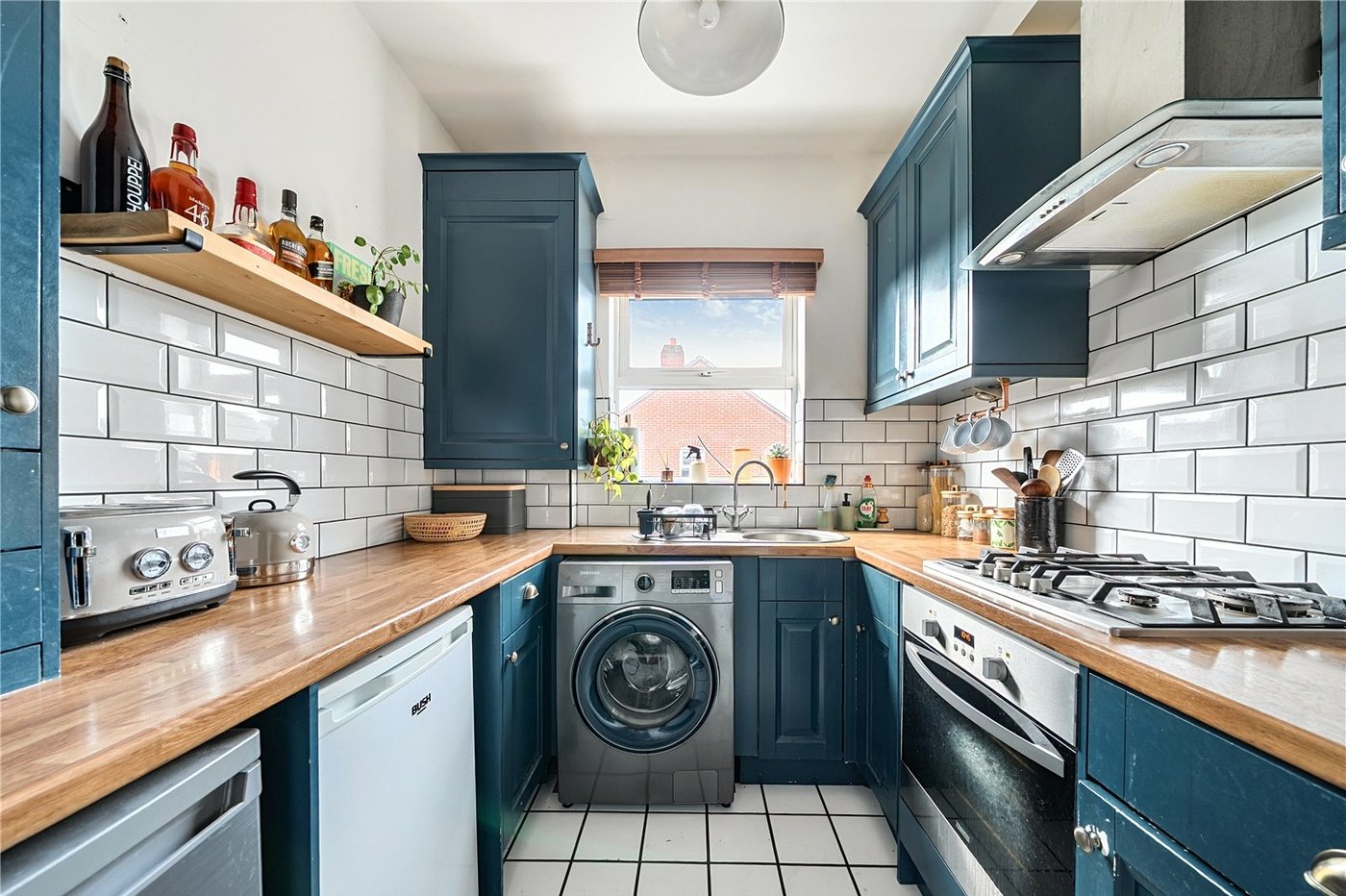 2 bedroom property for sale in  | Robinson Jackson