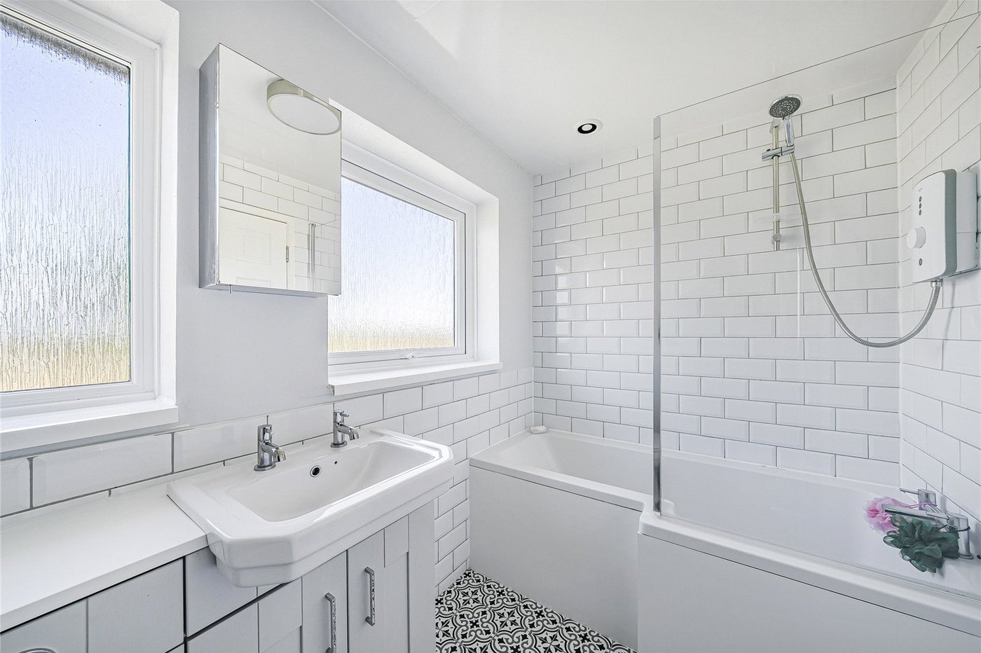 3 bedroom house for sale in Rochester | Robinson Michael & Jackson